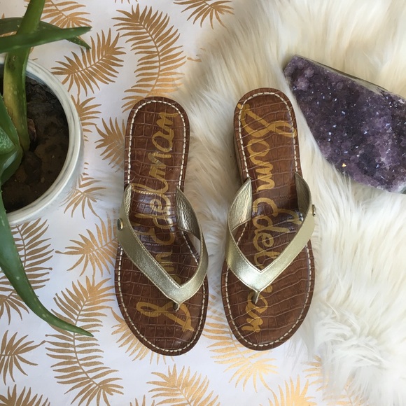 Sam Edelman Shoes - Sam Edelman gold Romy thong sandals
